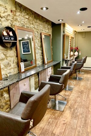Best hairdressers in West Malling - Q Hairdressing Salon